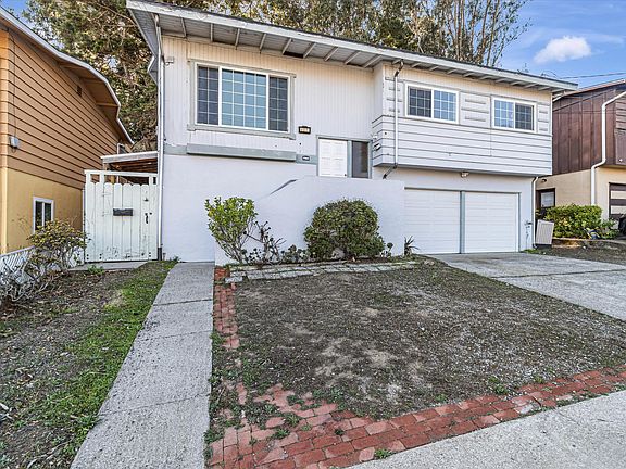 3rd image of 407 Beech Ave