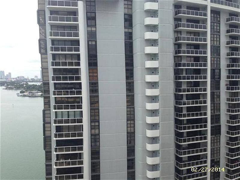 2nd image of 11 Island Ave APT 1905