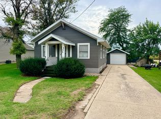 330 E 4th St, Lismore, MN 56155