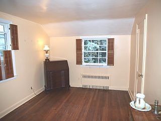 5th image of 1412 Sunnyside Ave