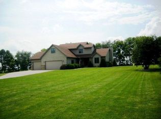 6859 Wallington Rd, Deforest, WI 53532
