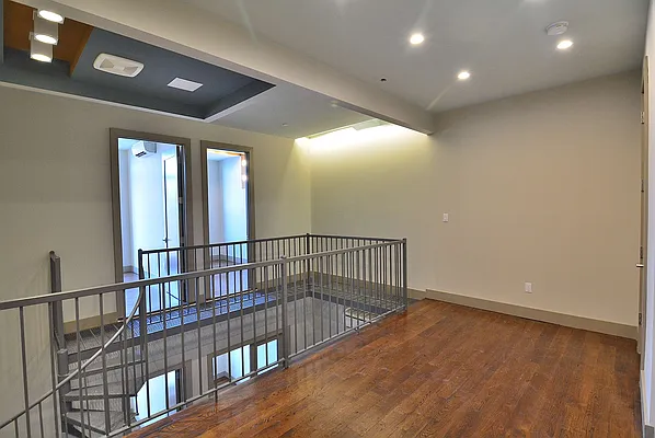 Rented by Hagstrom Management Inc | media 1