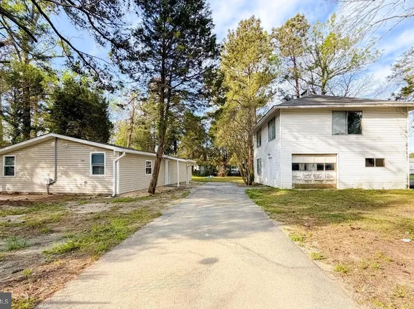 10955 Elm Dr, Lusby, MD 20657