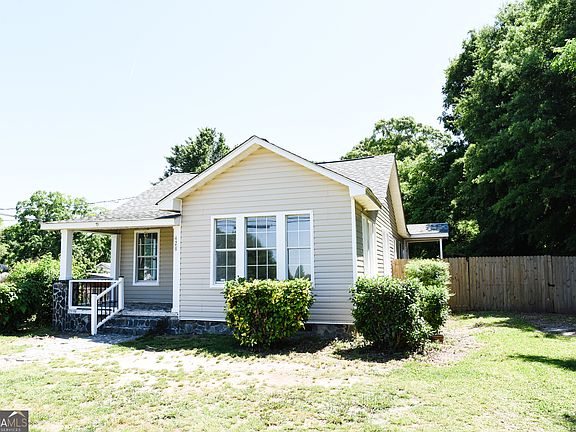 3rd image of 428 Searcy Ave