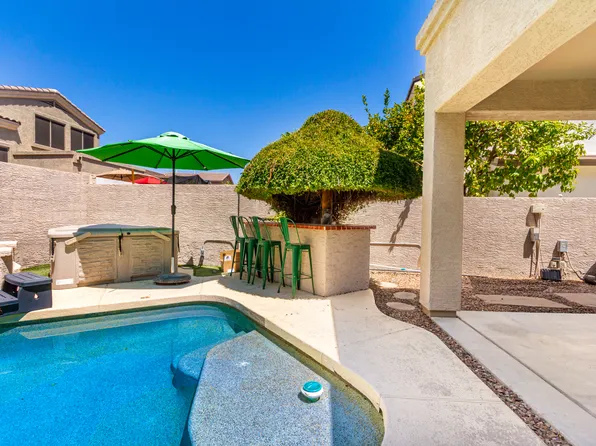 6804 W Lone Cactus Dr, Glendale, AZ 85308
