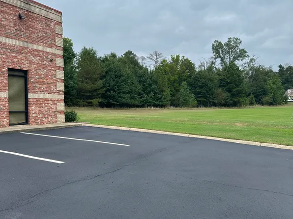 Byram Pl, Byram, MS 39272