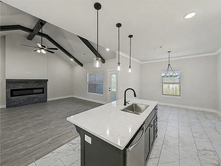 6906 Basswood Ave — Photo 7
