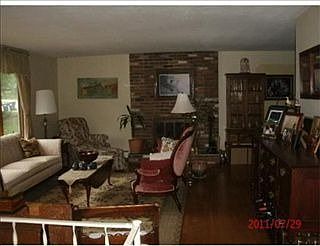 4th image of 9 Driftwood Dr