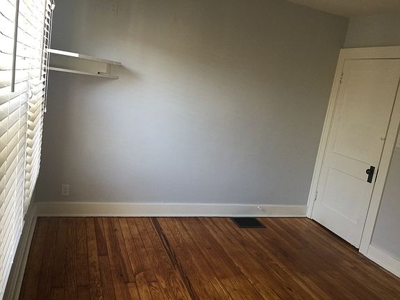 5th image of 1047 Wetterau Ave