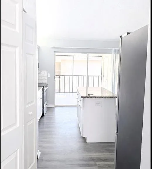 5364 16th Pl SW #H-3 — Photo 2