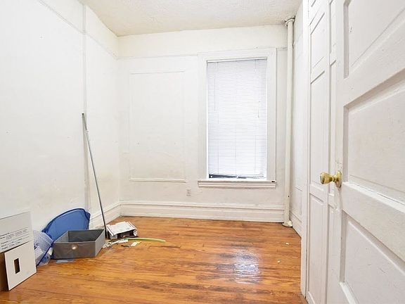 5th image of 940 Amsterdam Ave APT 11