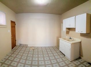 1559 S 6th St, Milwaukee, WI 53204