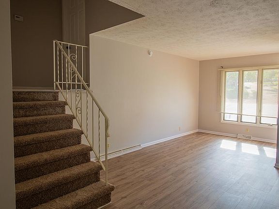 3rd image of 11654 Camden Ave
