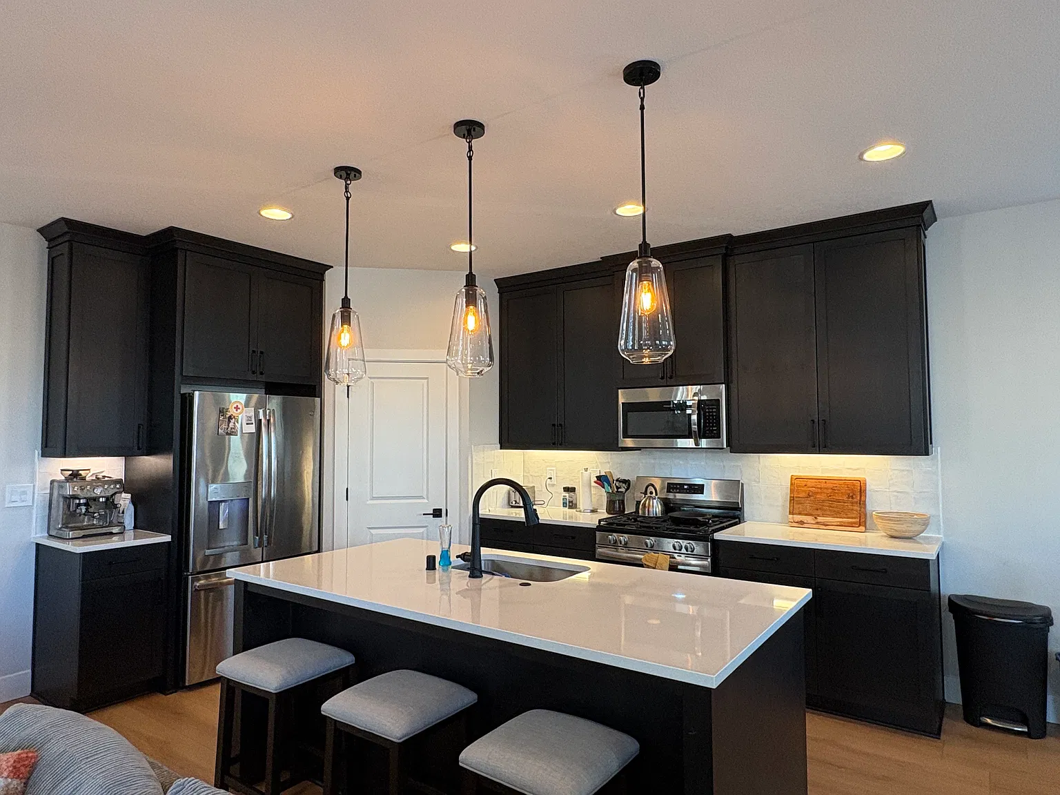 3 bed, 1800 sqft, $800 — Photo 4
