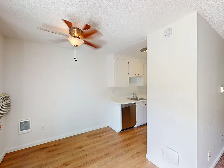 541 Alameda Del Prado #306 — Photo 5