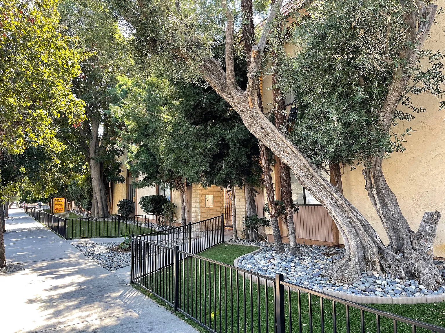 Shirley Garden — Photo 1