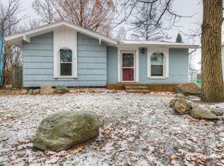 4042 Seaway Dr, Lansing, MI 48911