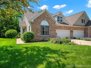 1N022 Mission Ct, Winfield, IL 60190