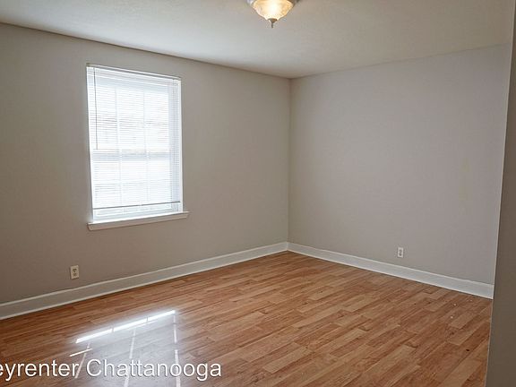 2nd image of 2723 Folts Dr APT 221