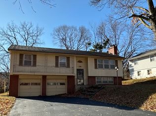8641 E 53rd St, Kansas City, MO 64129