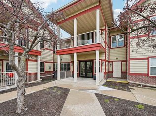 1300 School St APT 212, Sun Prairie, WI