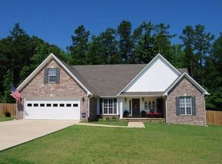 3028 Wynbrooke Dr, Corinth, MS 38834