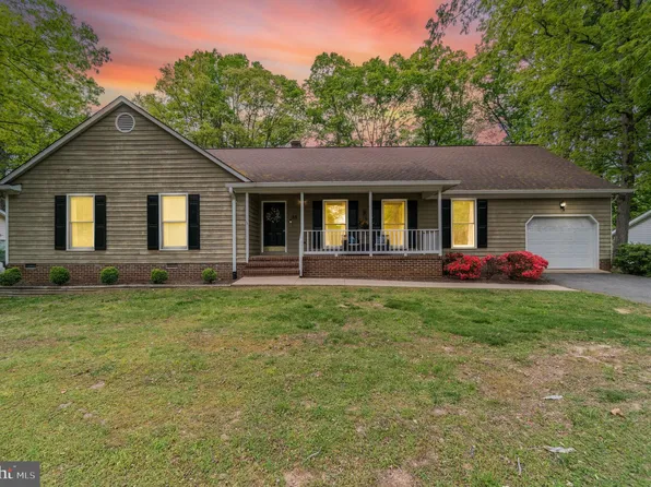 38 Hamlin Dr, Fredericksburg, VA 22405