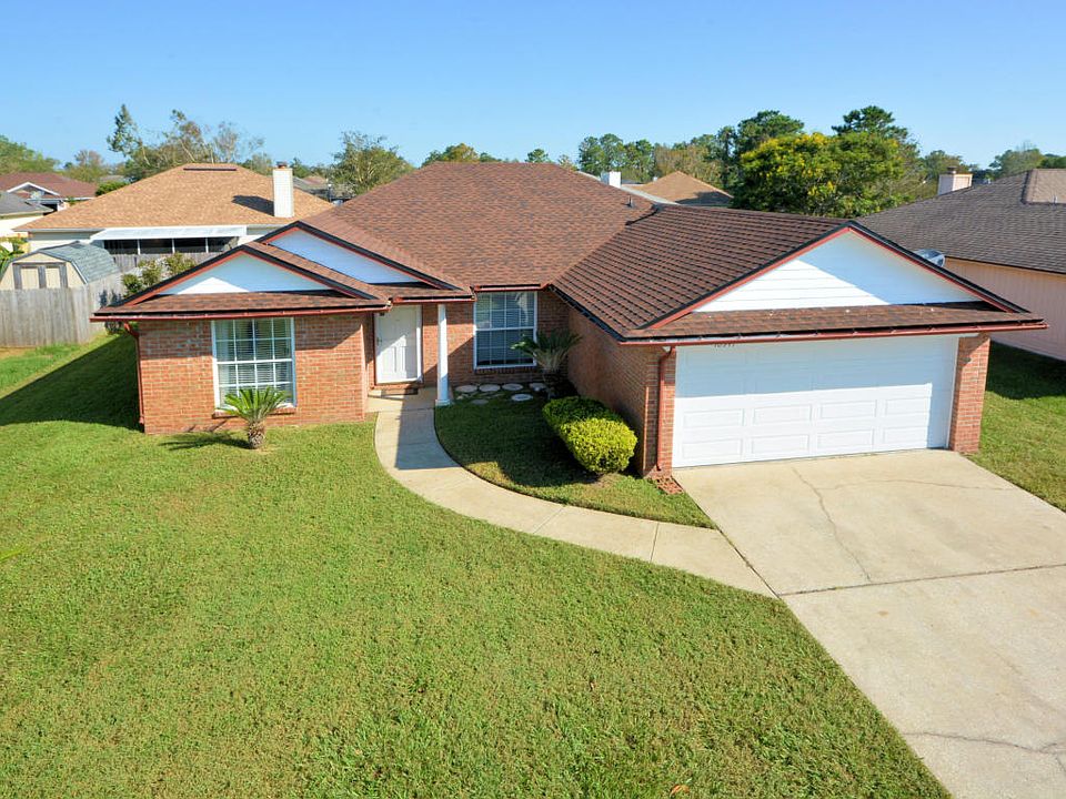 1st image of 10941 Lost Pine Dr
