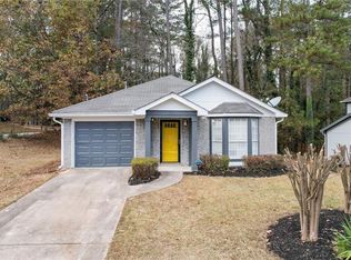 2085 Pine Cone Dr SW, Atlanta, GA 30331