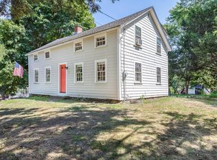 15 Pentucket Ave, Georgetown, MA 01833