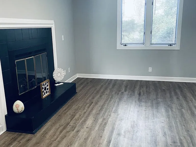 205 Forest View Ct — Photo 9