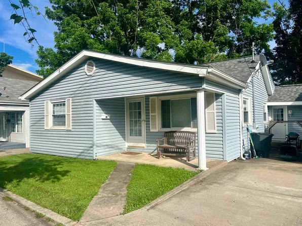 94 Coon Ave, Dunbar, WV 25064