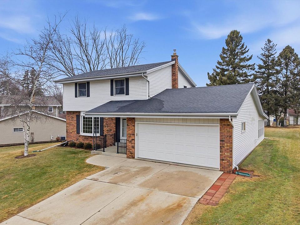 1st image of 424 E Norport DRIVE