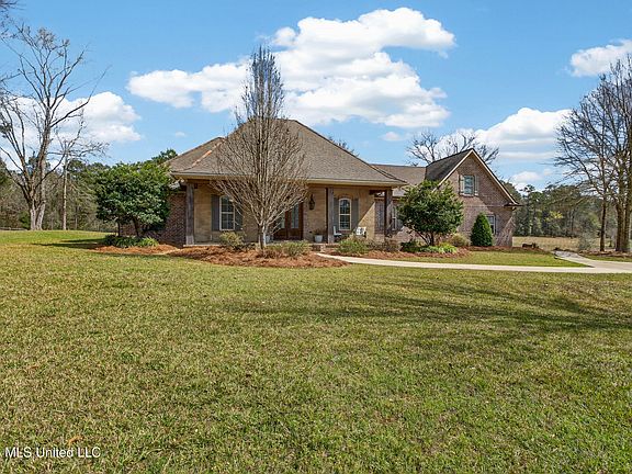 3rd image of 1086 Stewart Mill Rd