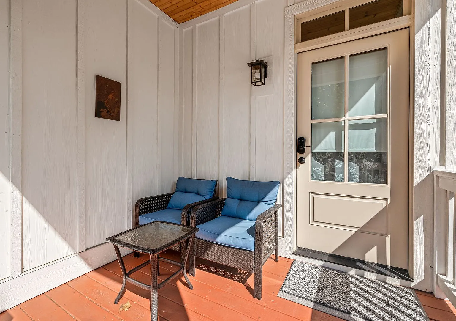 Modern 3-Bedroom Home in Rangeley Cottages — Photo 3
