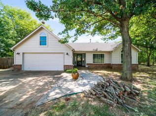 18339 S Cedar Ridge Rd, Claremore, OK 74019