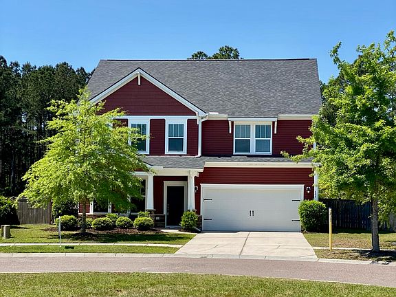 2nd image of 405 Huckleberry Ct