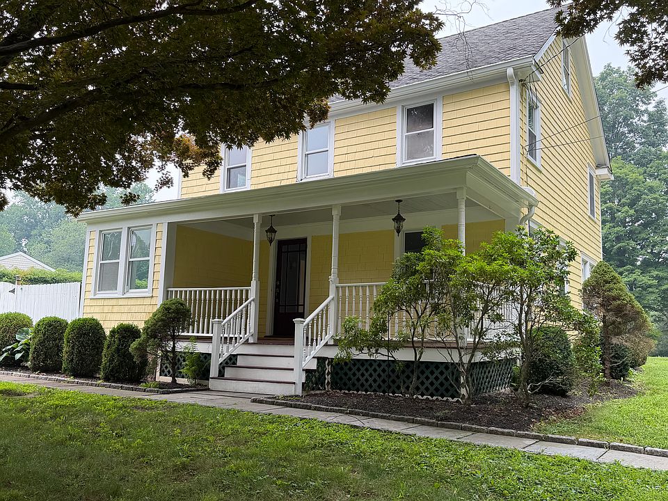 1st image of 159 Barry Ave