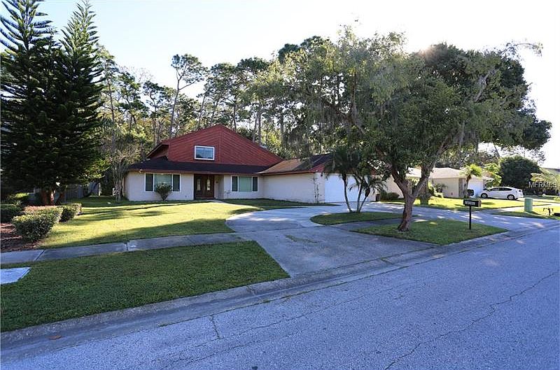 1st image of 16501 Ashwood Dr