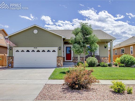Home sweet home. This gorgeous rancher is inviting you inside.