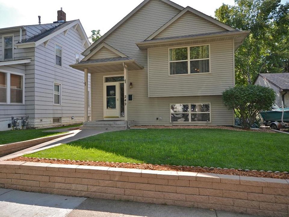 1st image of 242 2nd Ave S