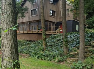 143 Muddy Creek Rd, New Castle, PA 16101