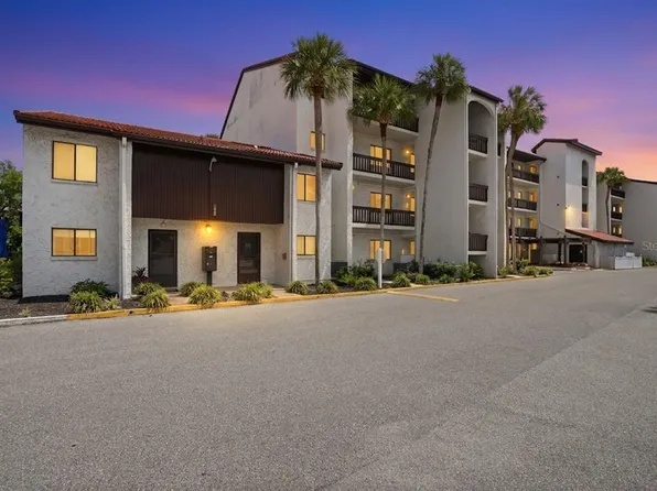 1624 Stickney Point Rd APT 208, Sarasota, FL 34231