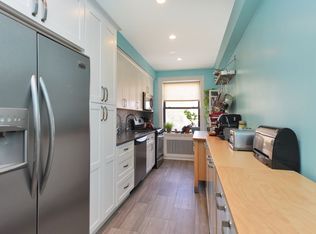 31-31 54th St #4A, Queens, NY 11377