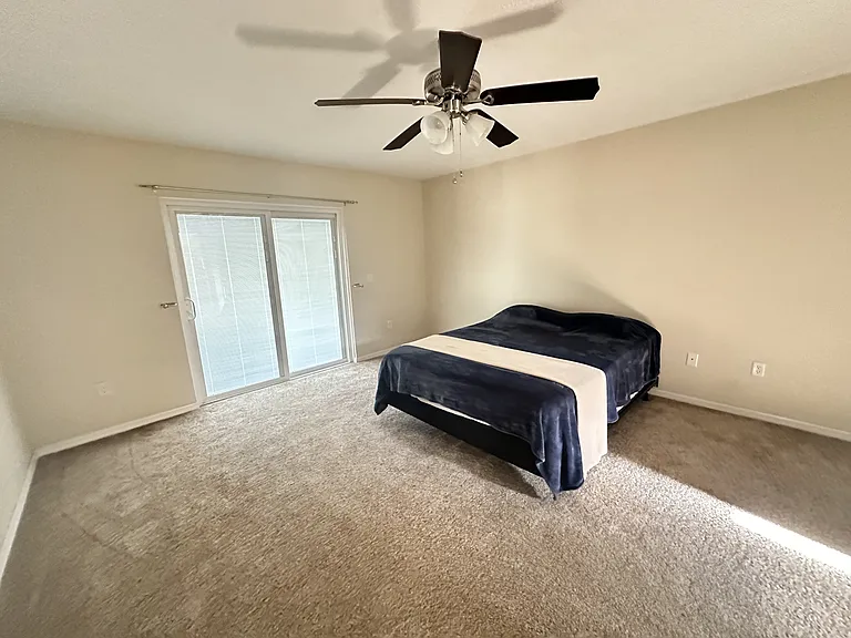 5953 NE 62nd Court Rd — Photo 6