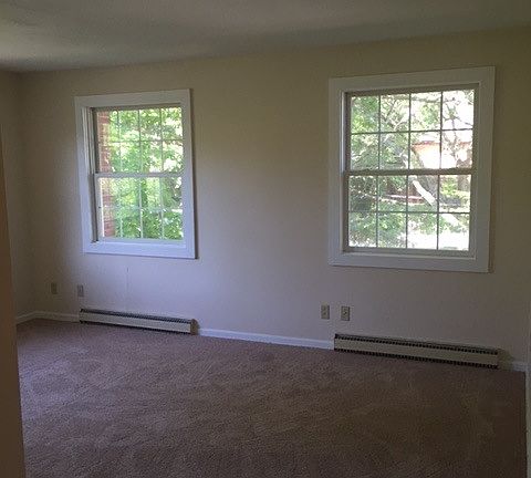 4th image of 725 Whitney Ave APT Hb