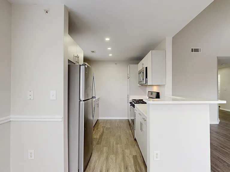 14 North — Photo 87
