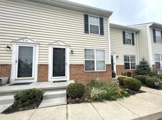 932 Charleston Way Ave, Westerville, OH 43081