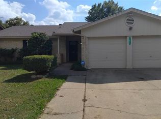 3801 Wedgworth Rd S, Fort Worth, TX 76133