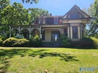 872 Chestnut St, Gadsden, AL 35901